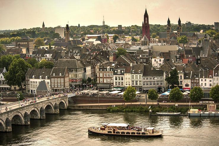 Maastricht Travel Guide