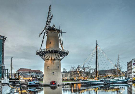 zaanseschans windmills