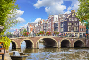 Amsterdam canals depth