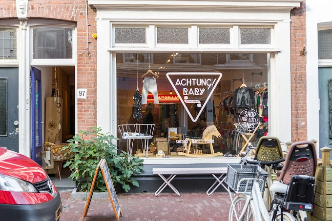 achtung baby vintage store hague