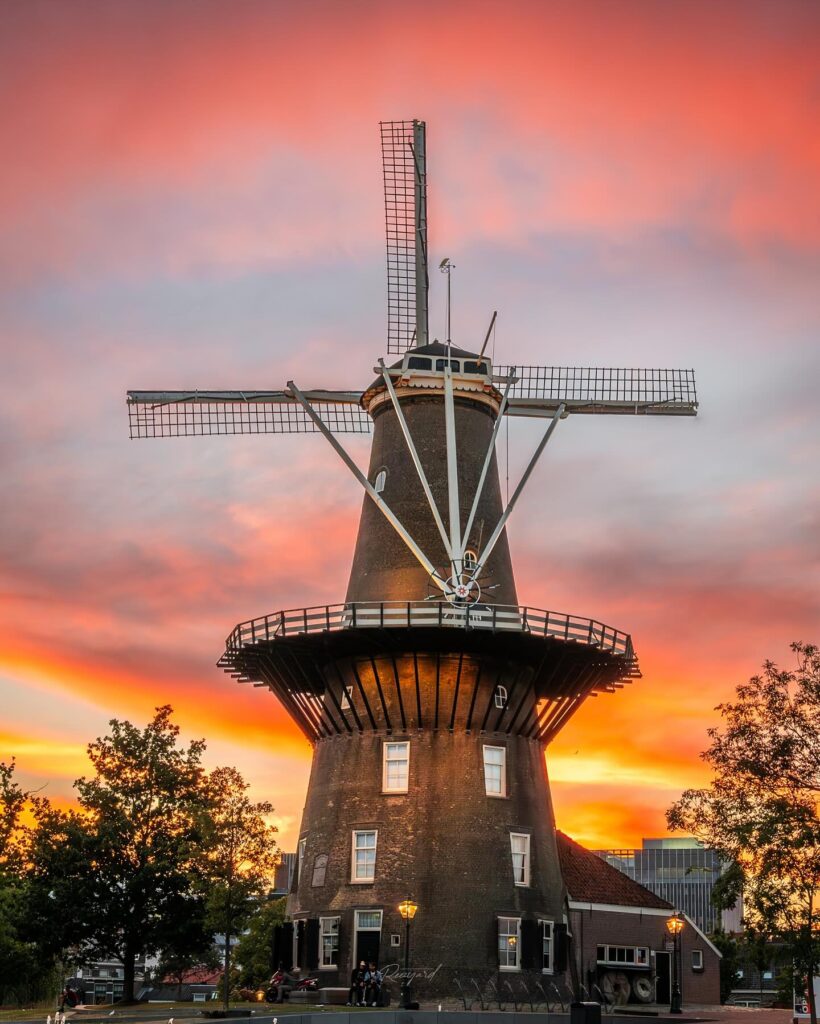 Molen de Valk Windmill Museum